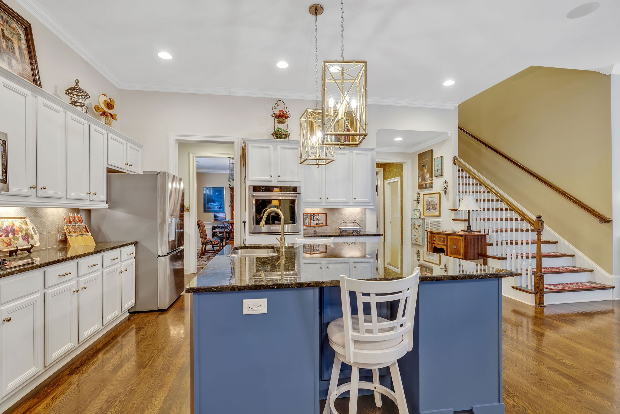 704 Pearre Springs Way