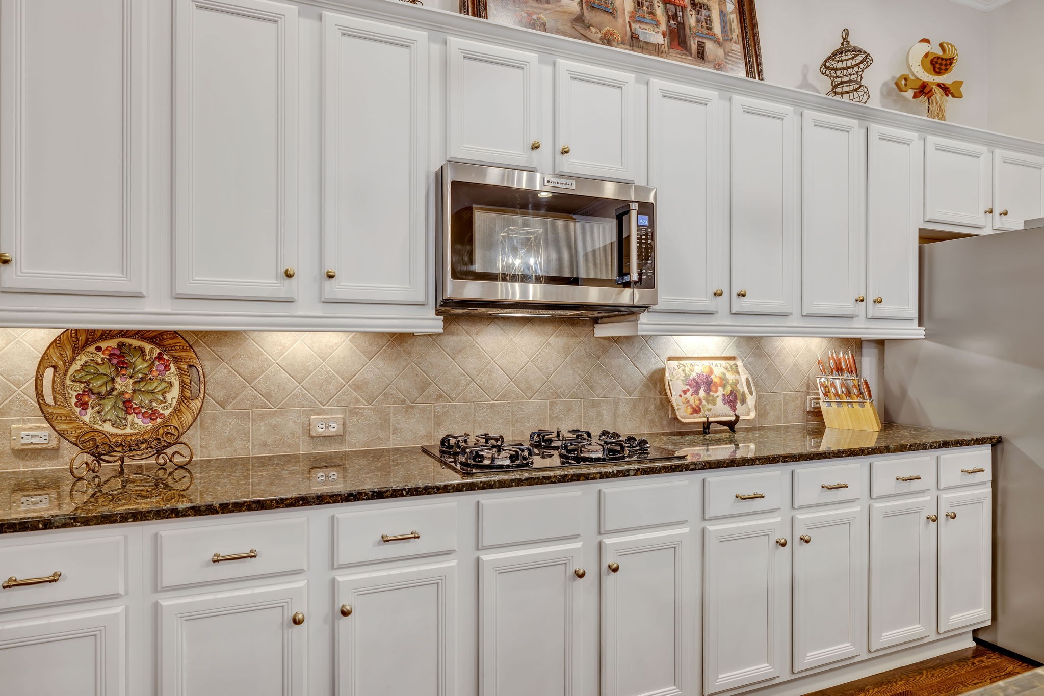 704 Pearre Springs Way