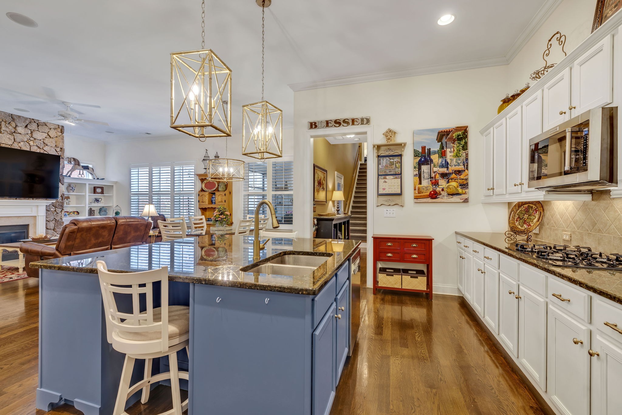 704 Pearre Springs Way