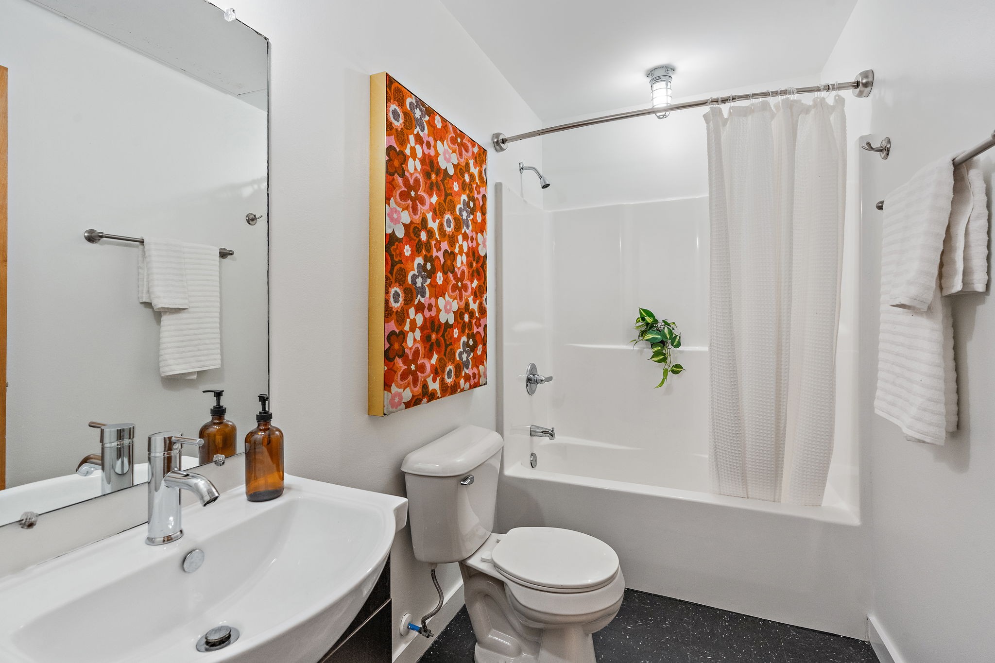 704 Taylor St Unit: 203