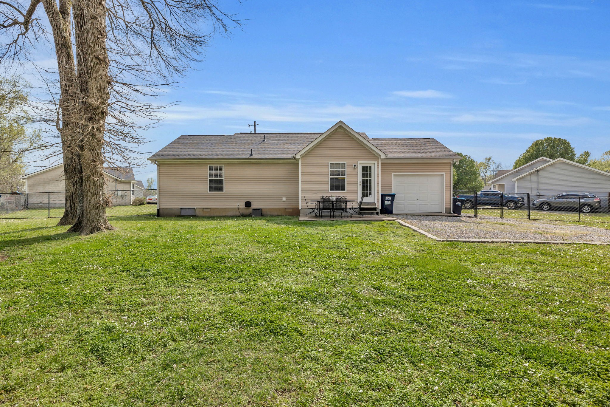 738 Eaglesham Drive