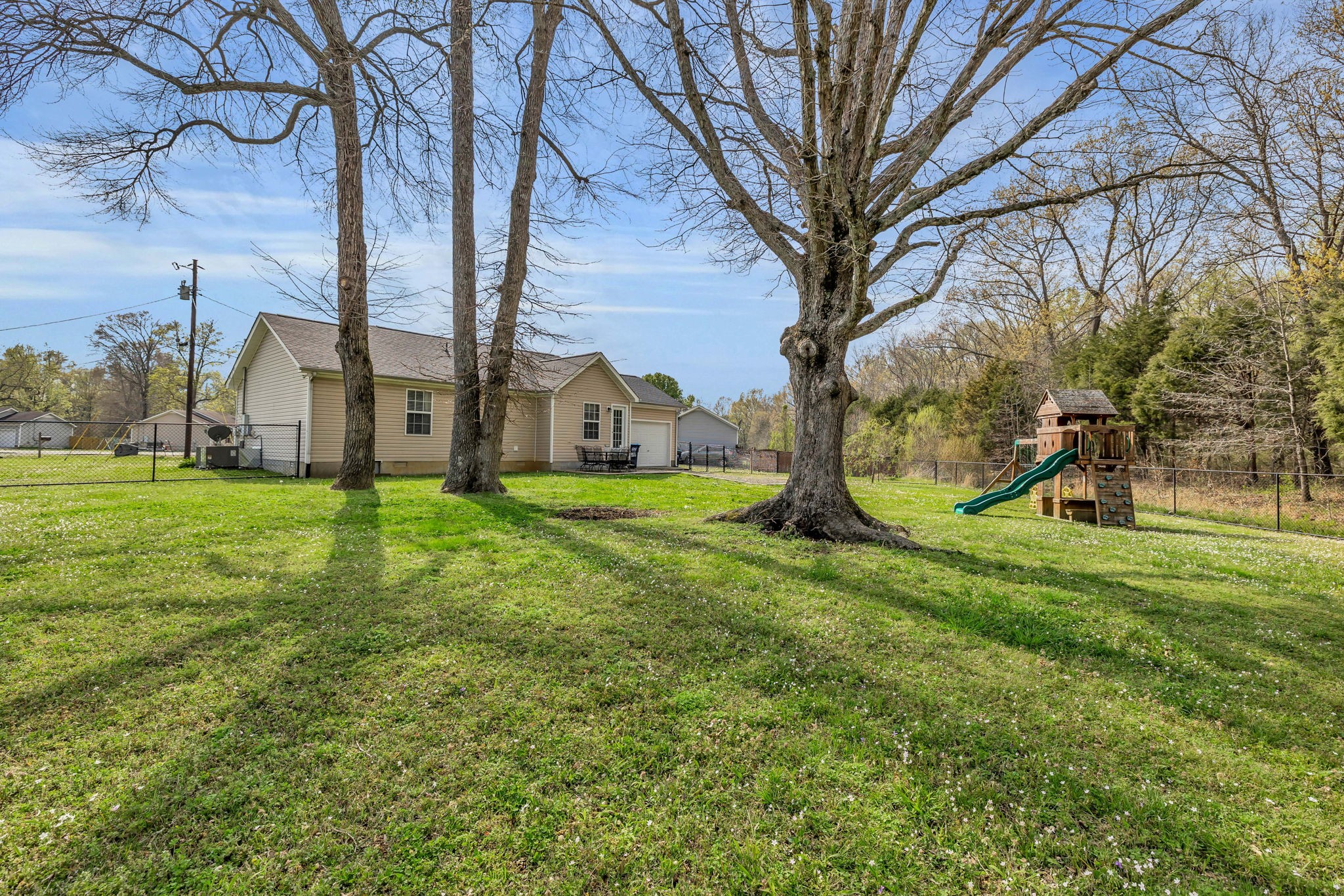 738 Eaglesham Drive