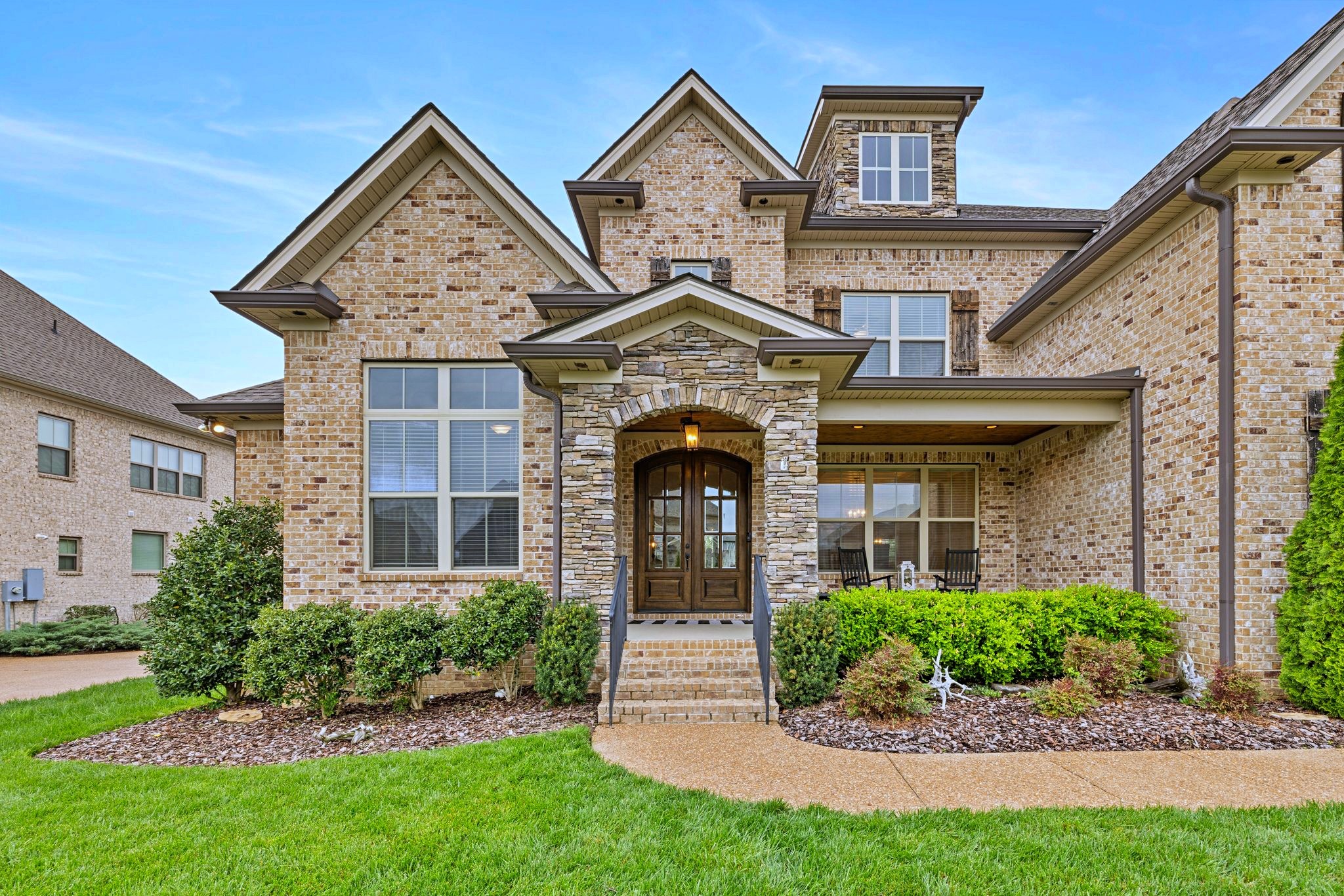 2061 Autumn Ridge Way