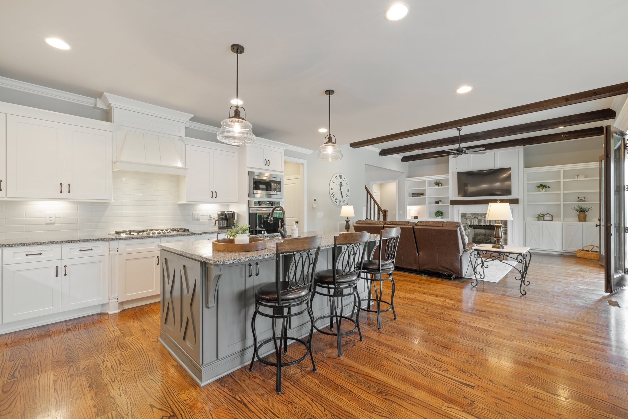 2061 Autumn Ridge Way