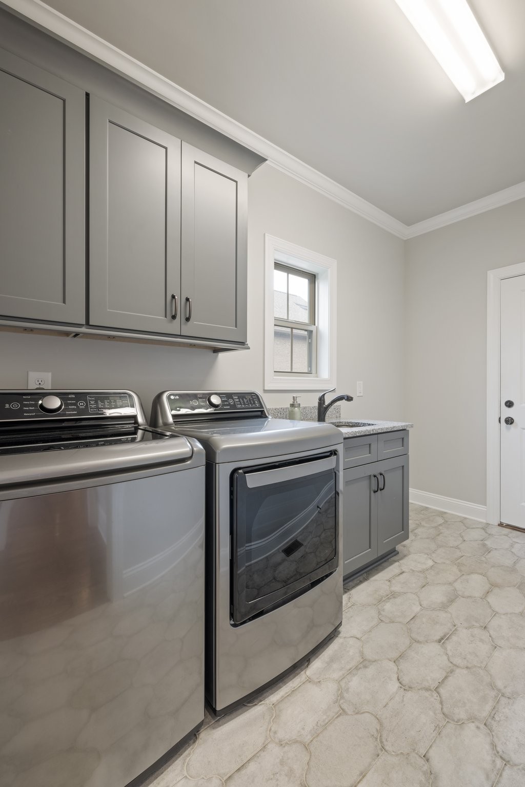 2061 Autumn Ridge Way