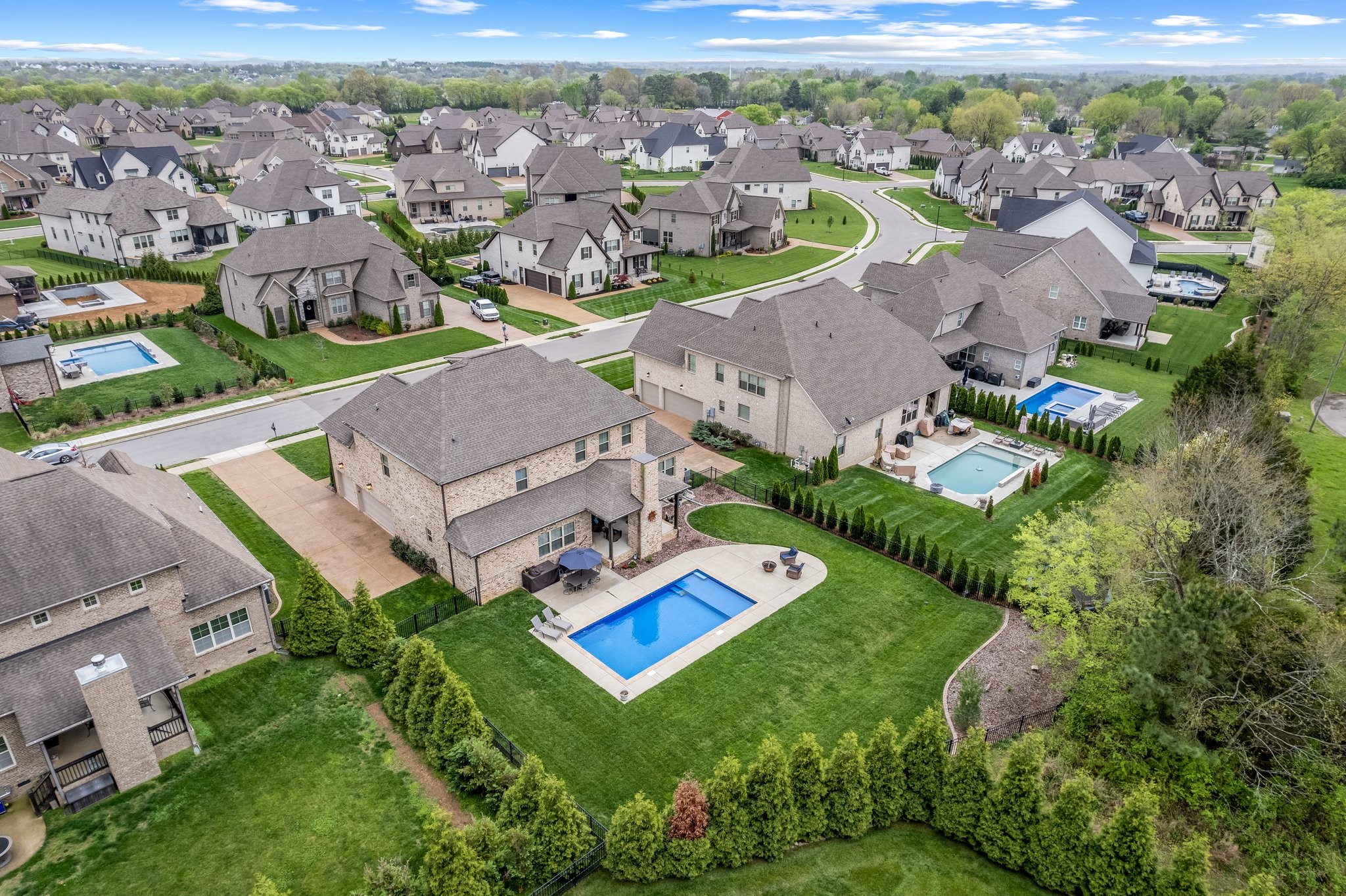 2061 Autumn Ridge Way