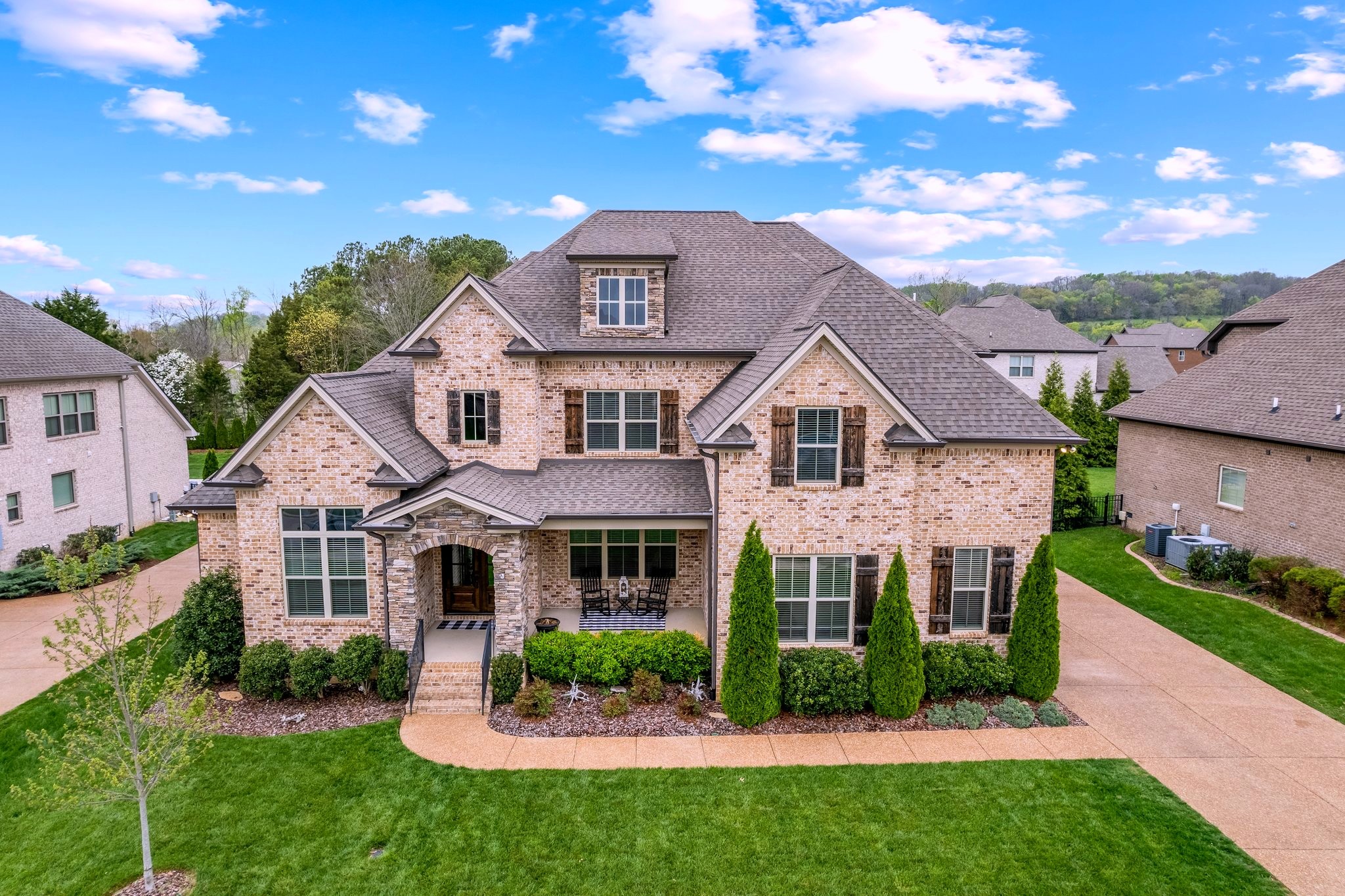 2061 Autumn Ridge Way