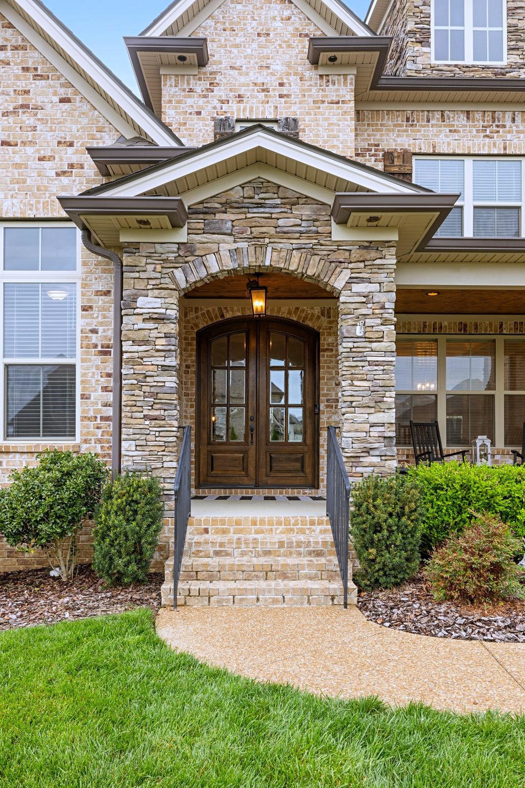 2061 Autumn Ridge Way