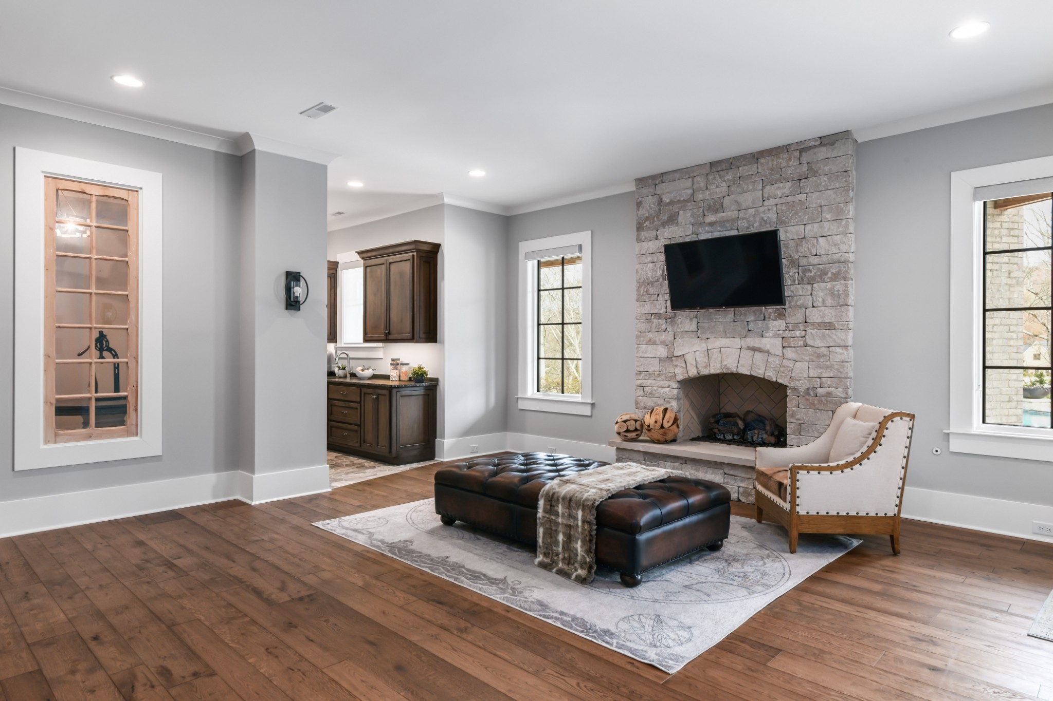 1400 Montmorenci Pass