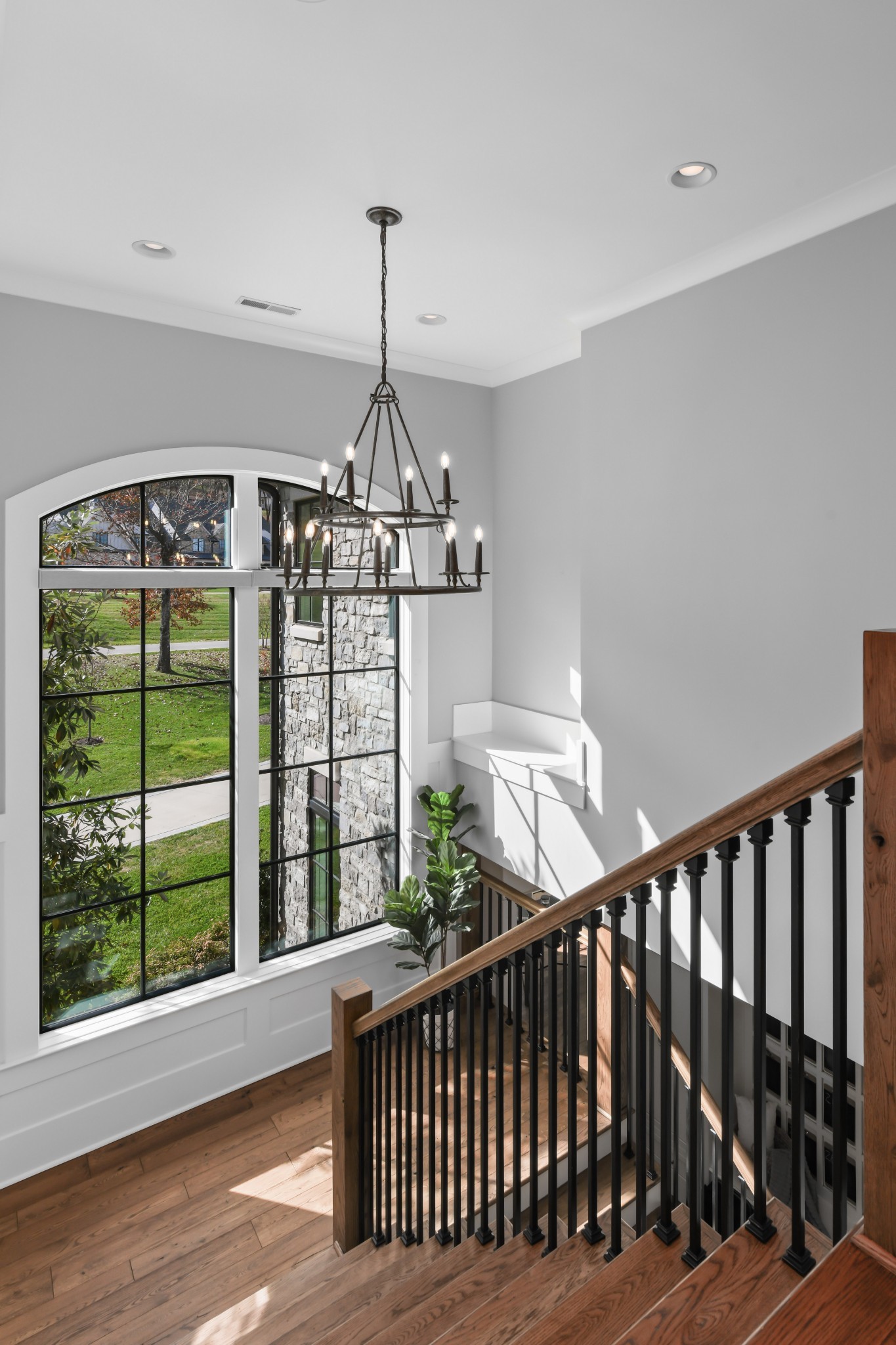 1400 Montmorenci Pass