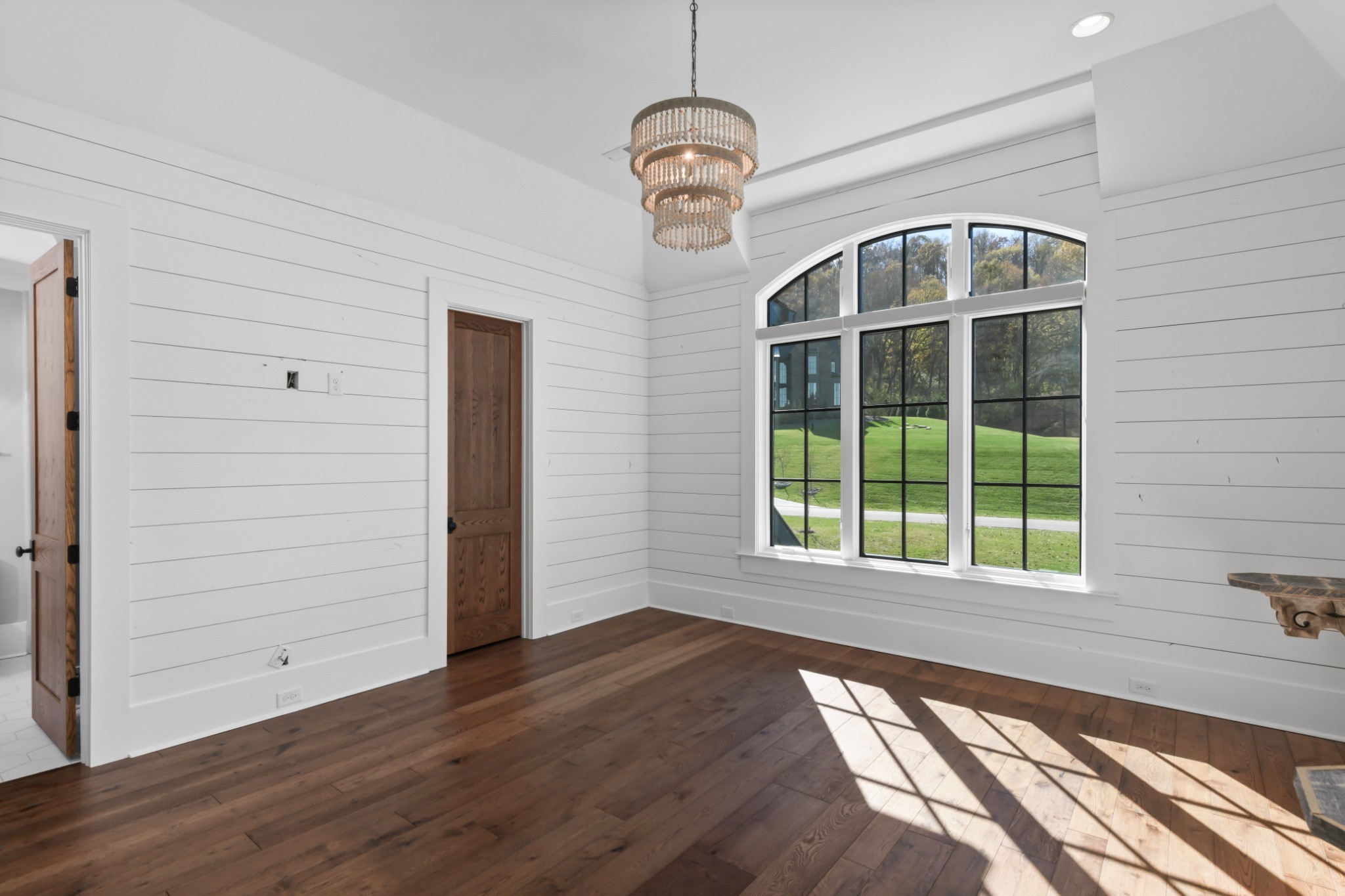 1400 Montmorenci Pass