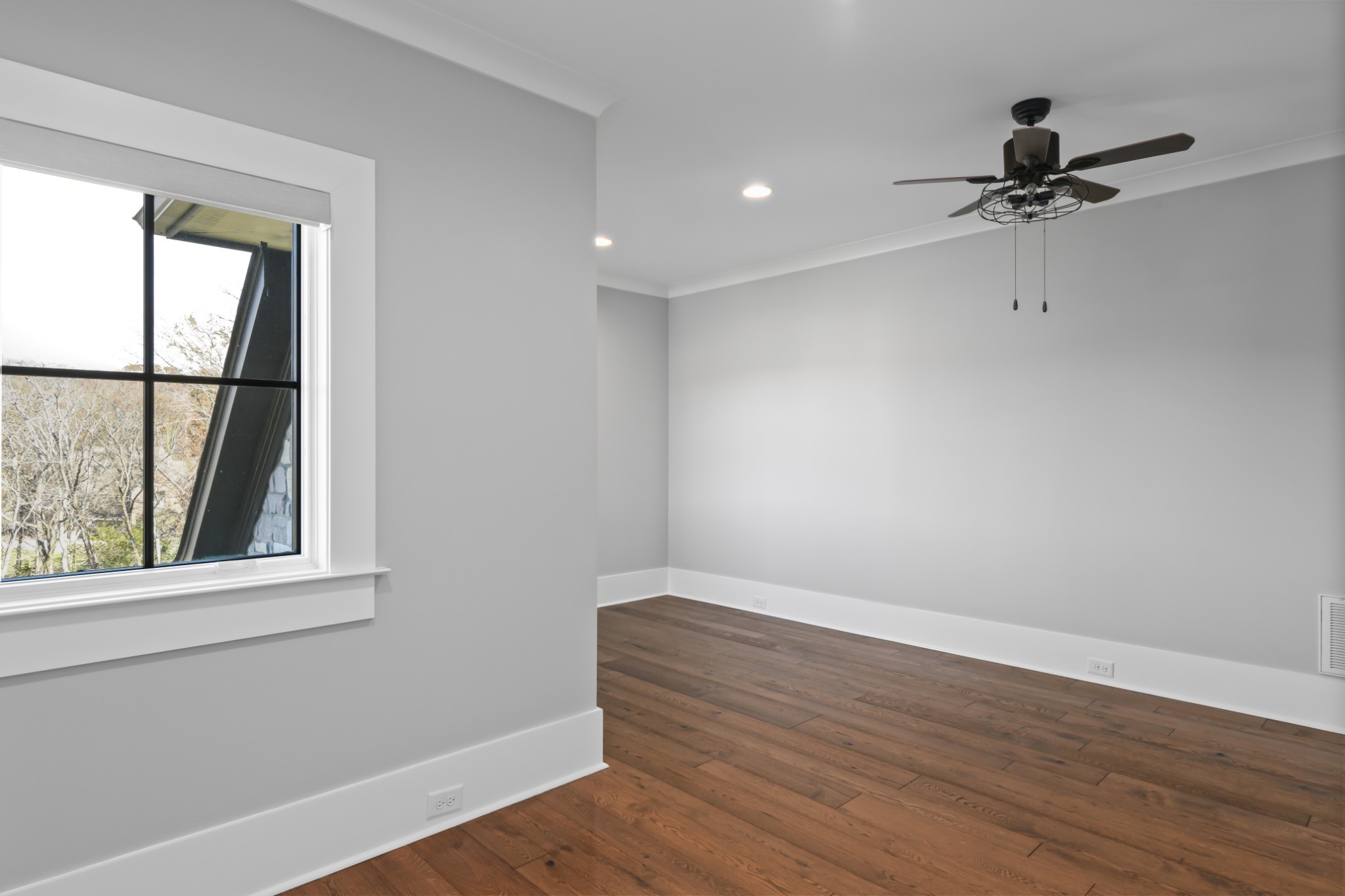 1400 Montmorenci Pass