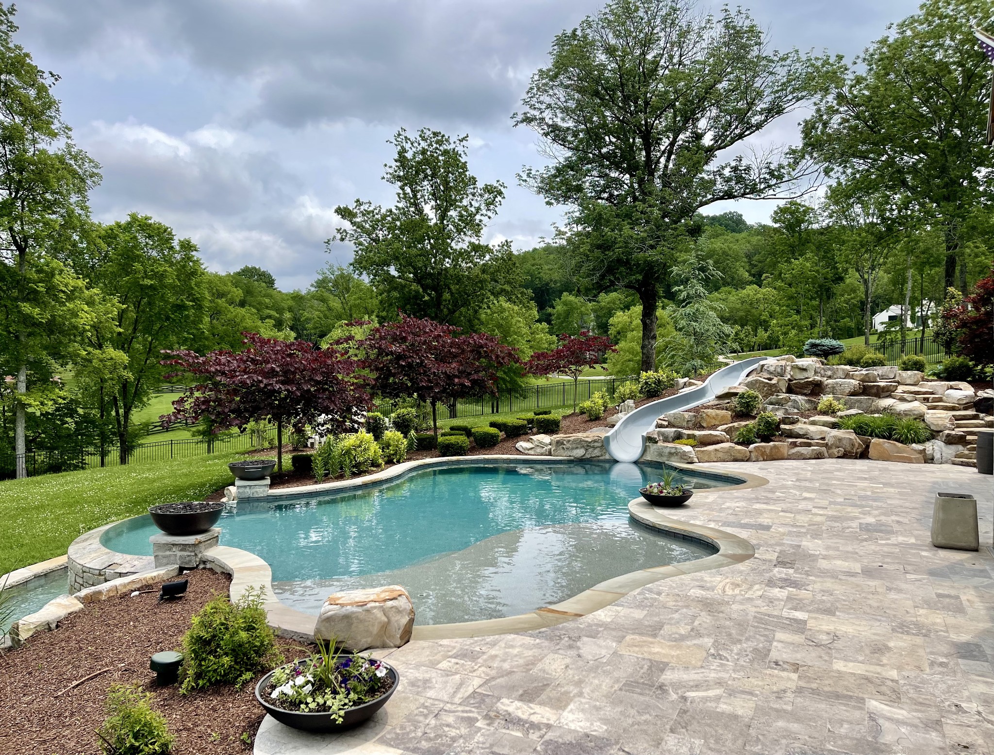 1400 Montmorenci Pass