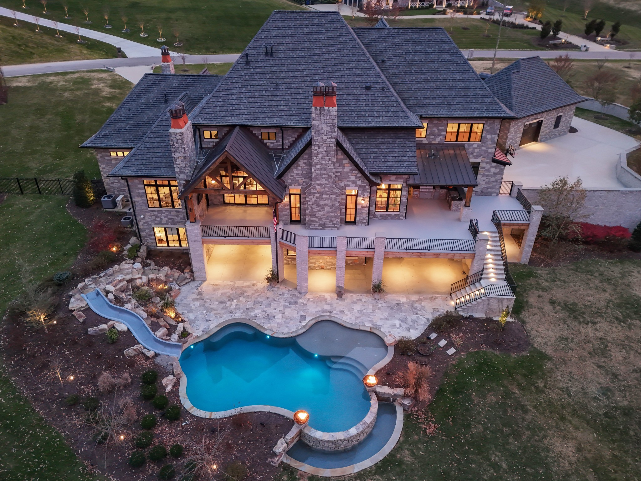 1400 Montmorenci Pass