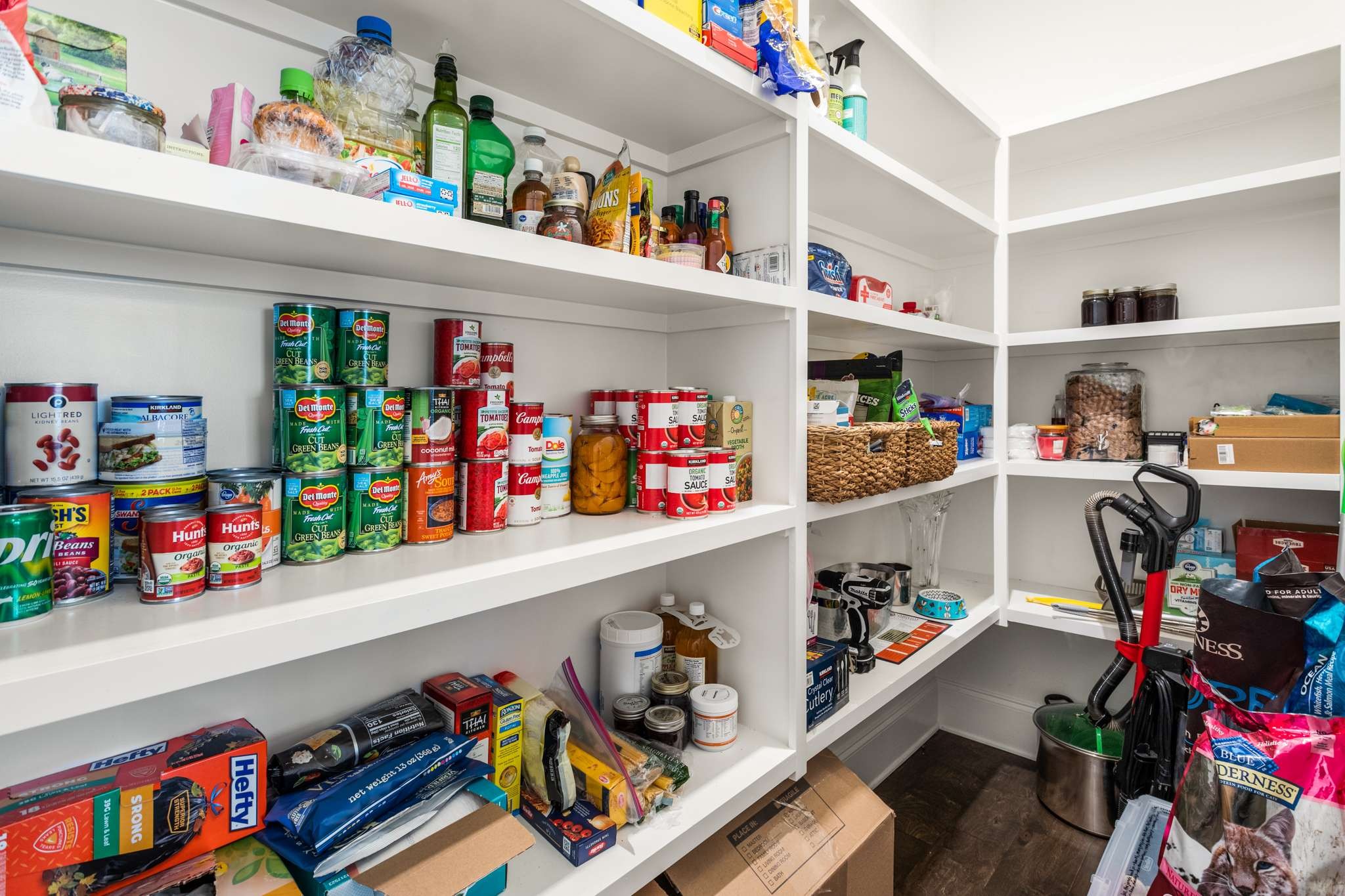 278 Stephens Valley Blvd