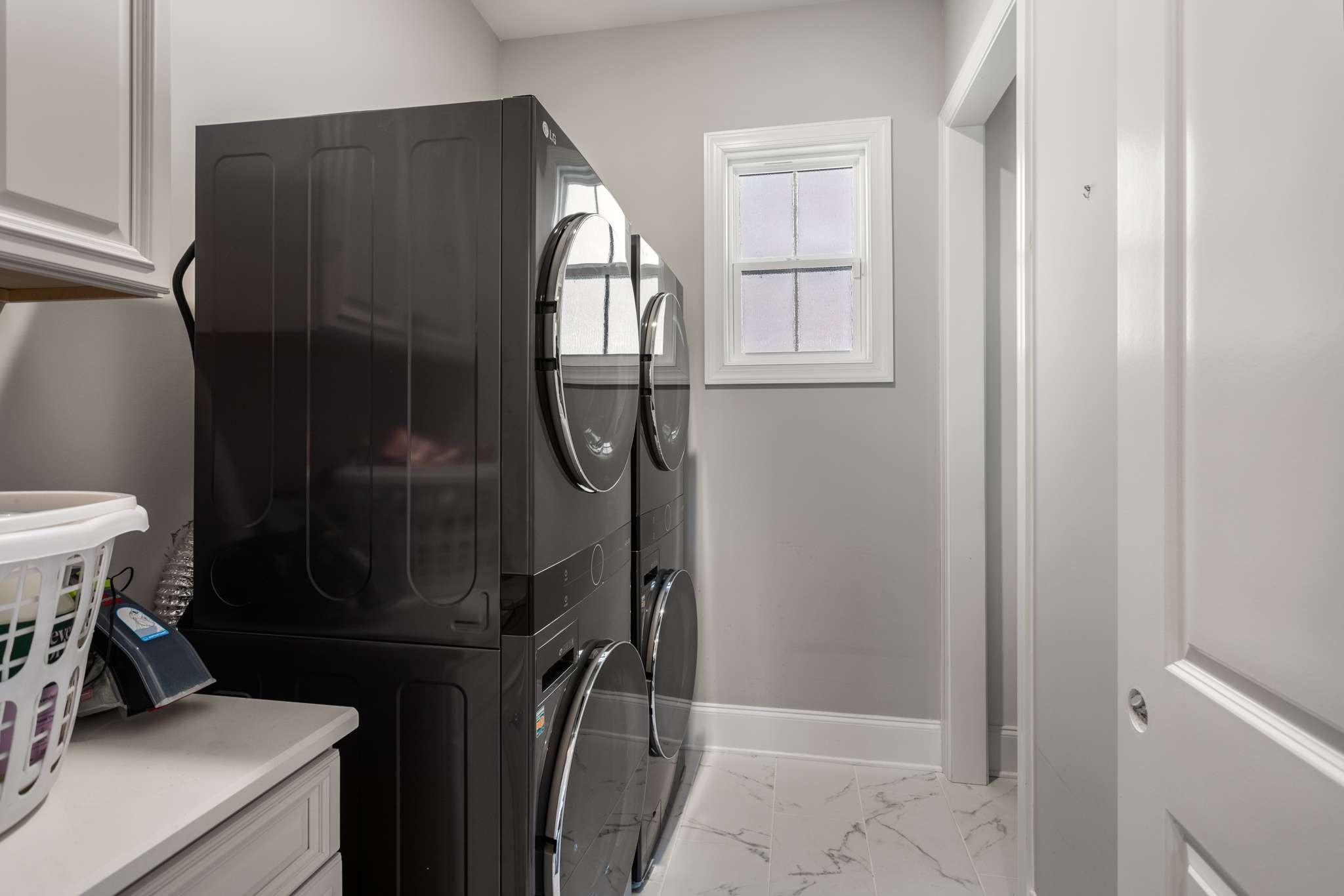 278 Stephens Valley Blvd