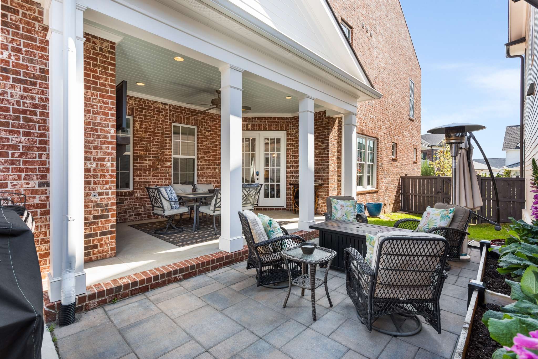 278 Stephens Valley Blvd