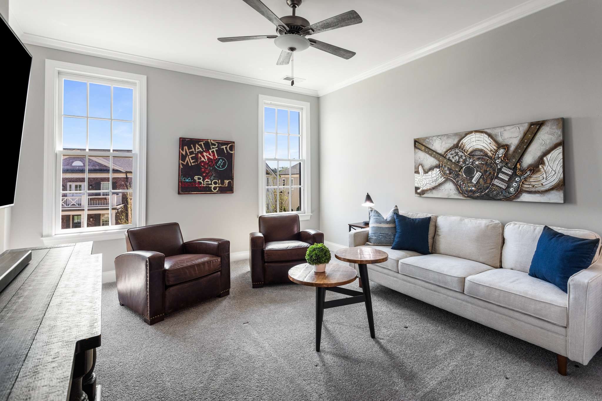 278 Stephens Valley Blvd