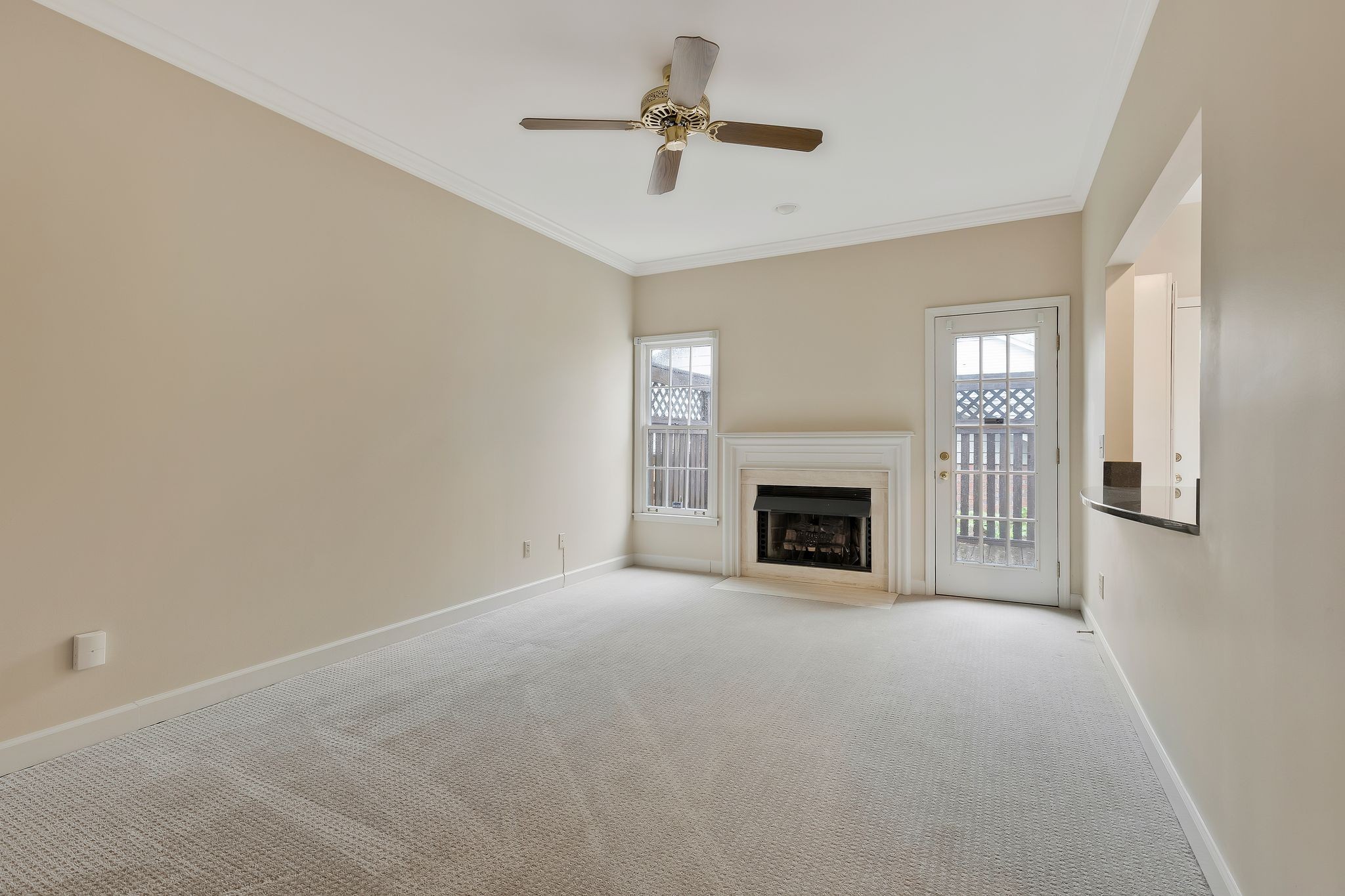 102 Jamestown Green Ct