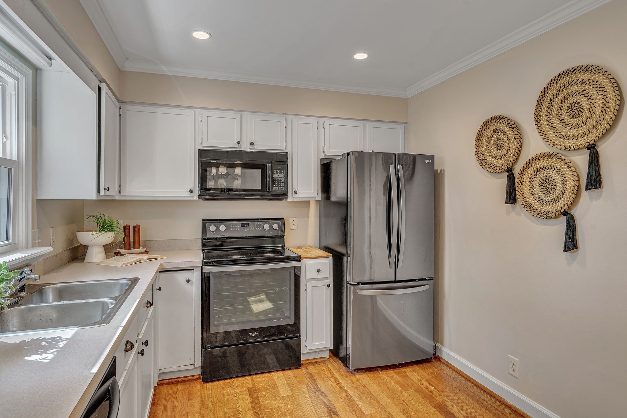 1922 Redbud Ct