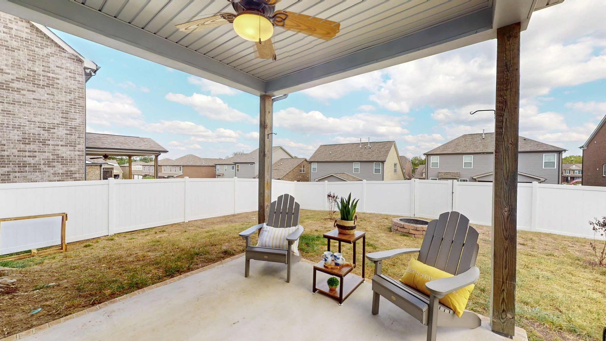 711 Amberton Dr