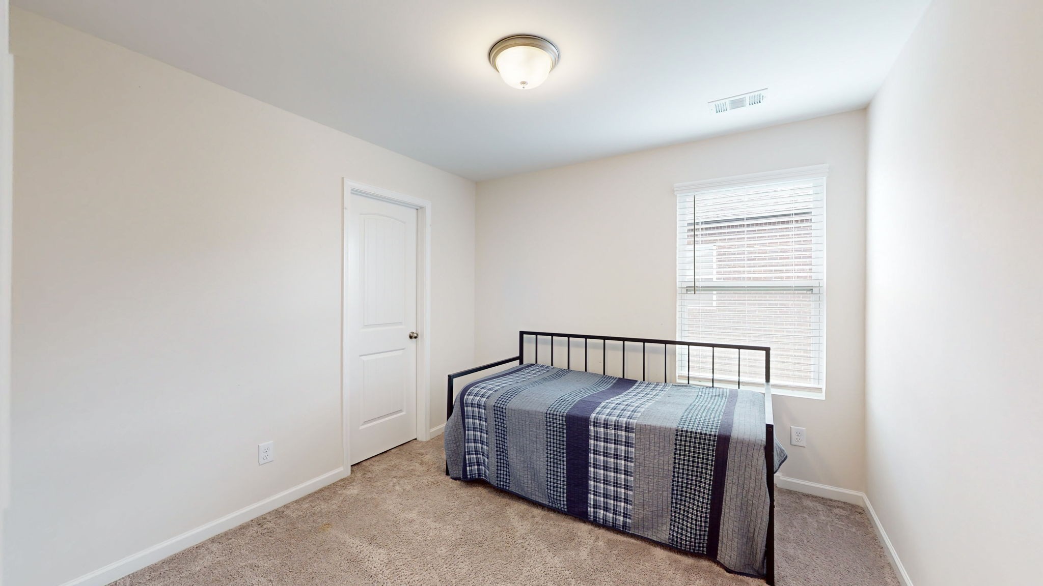 711 Amberton Dr