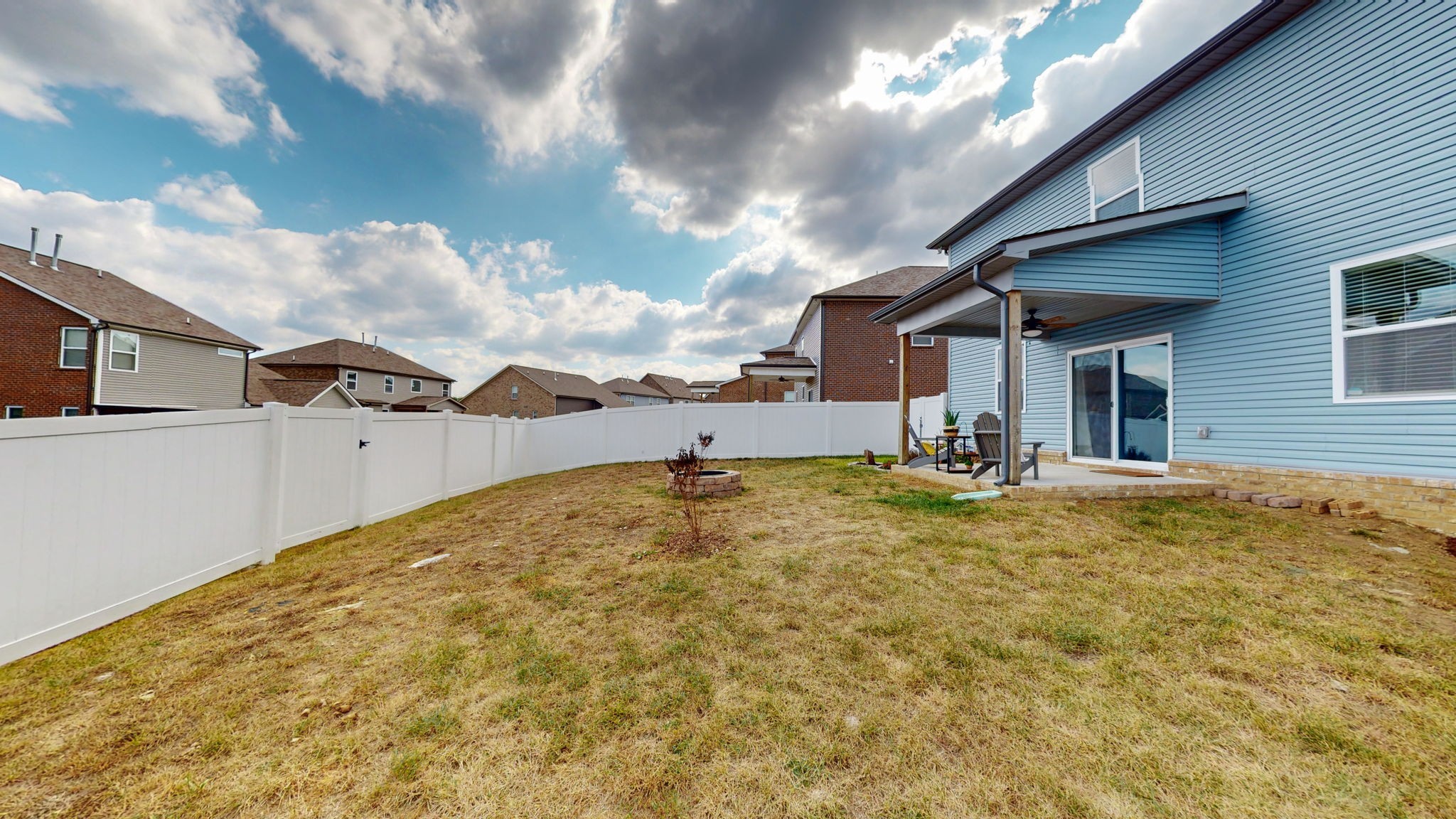 711 Amberton Dr