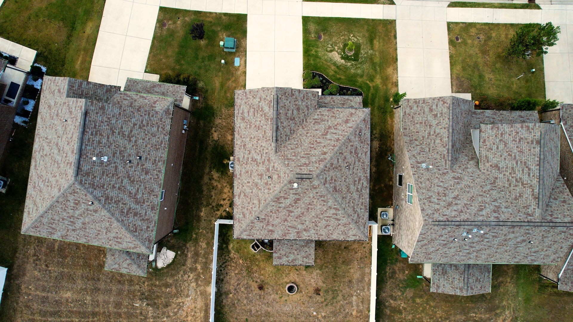 711 Amberton Dr
