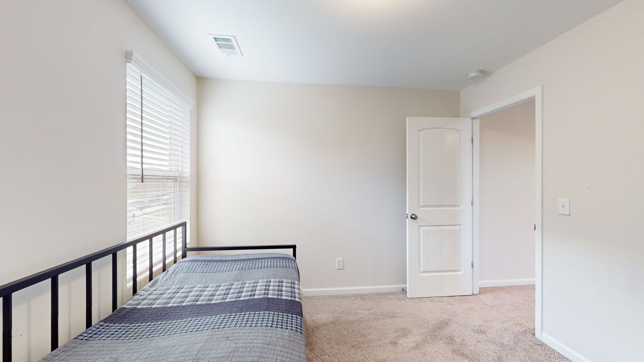 711 Amberton Dr