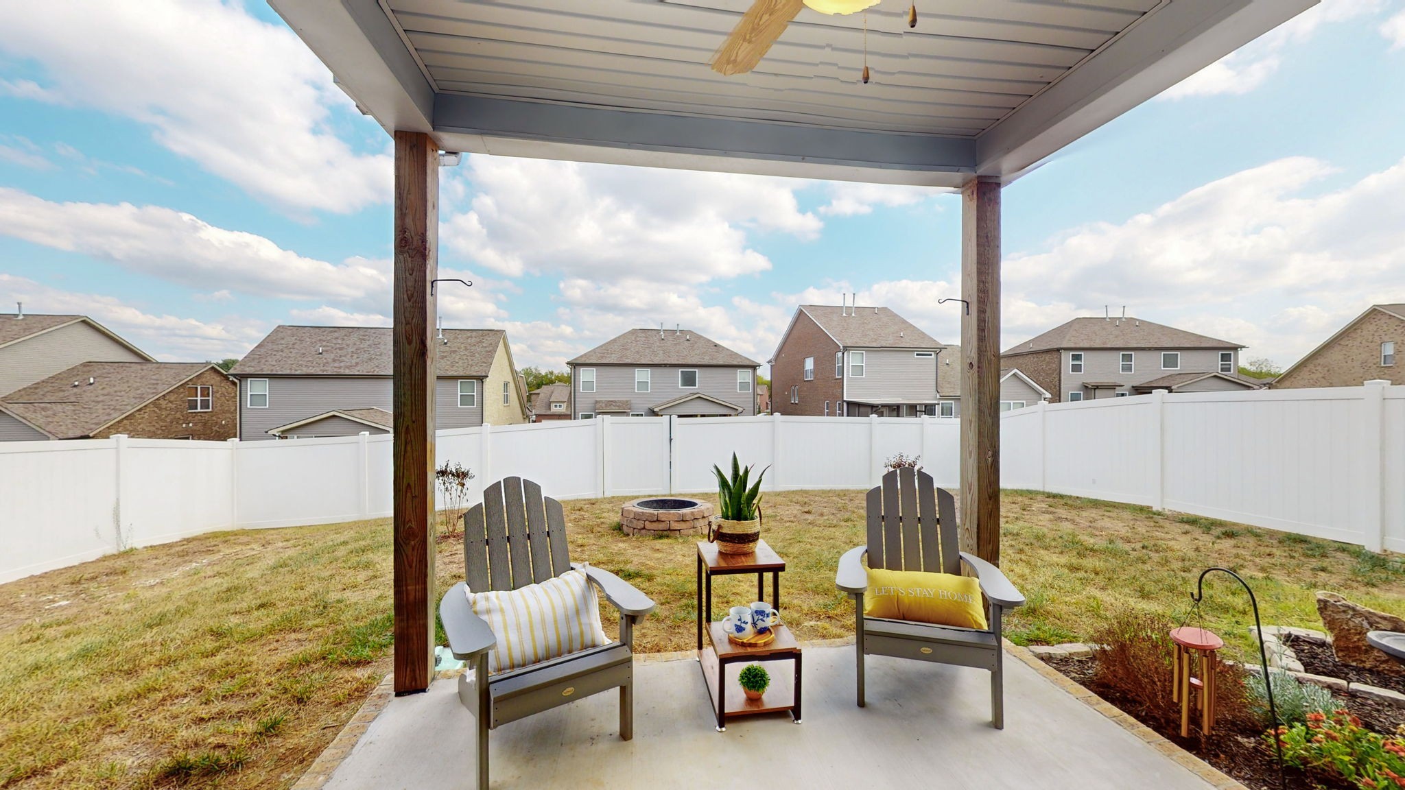 711 Amberton Dr