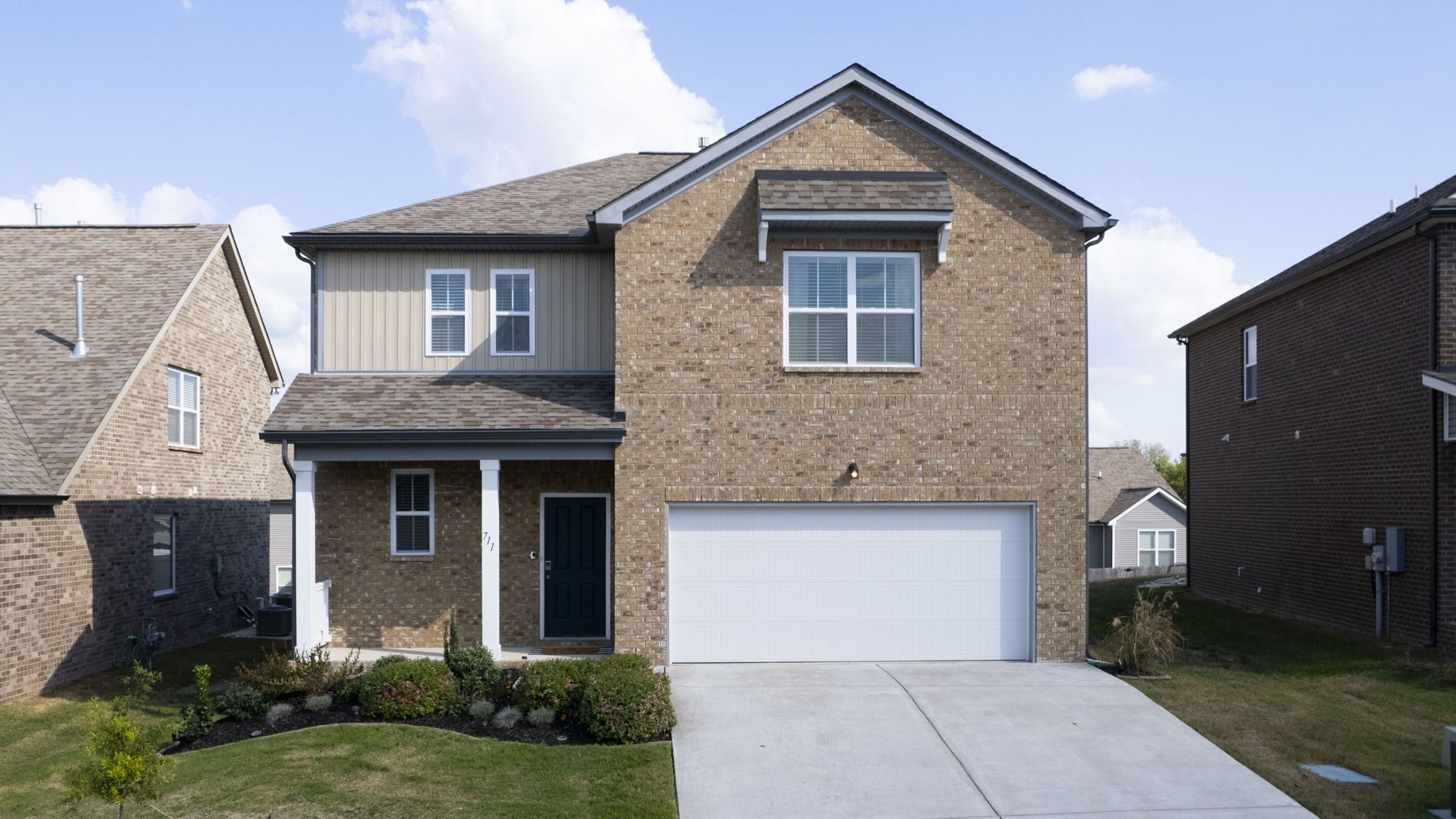 711 Amberton Dr