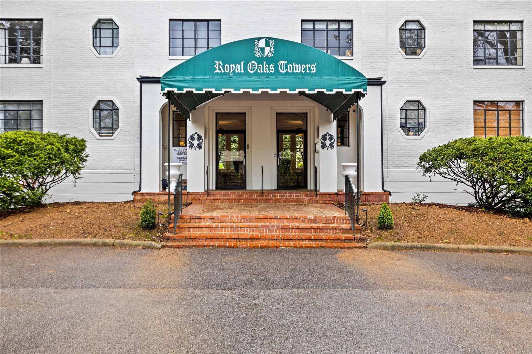 4505 Harding Pike Unit: 63W