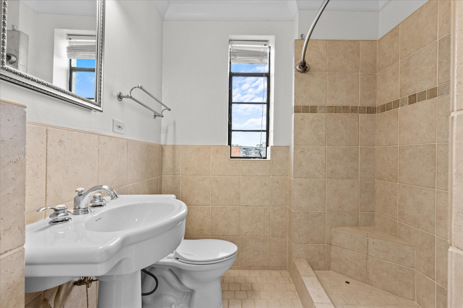 4505 Harding Pike Unit: 63W