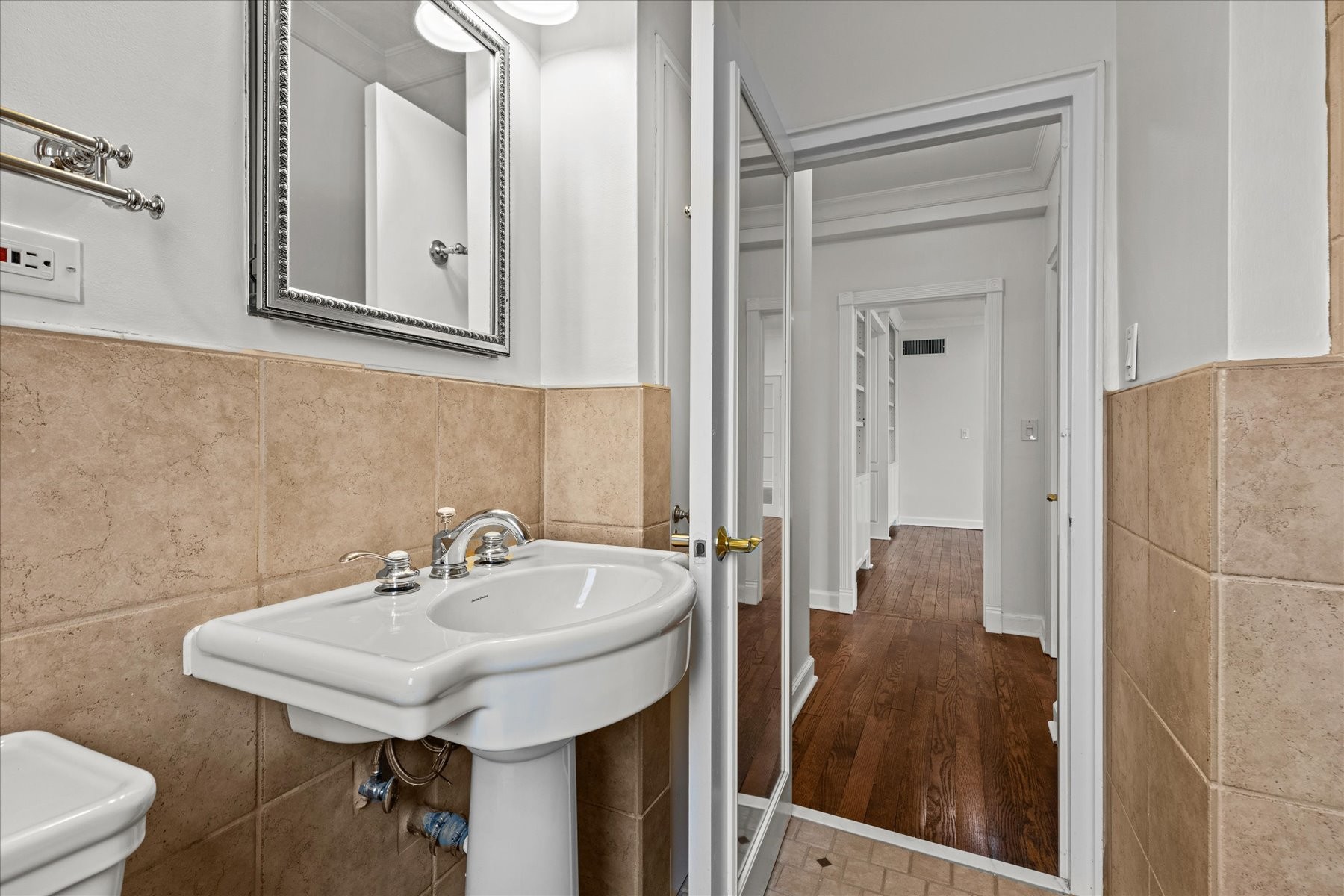 4505 Harding Pike Unit: 63W