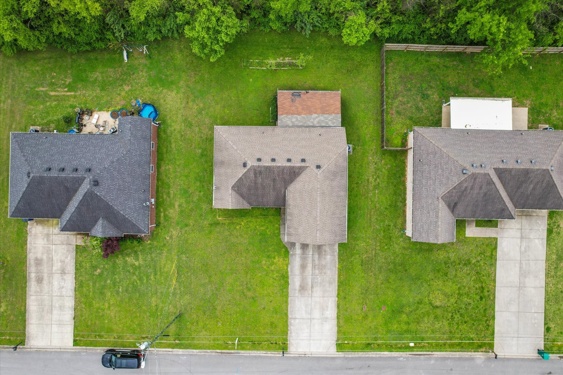 7841 Ellen Dr