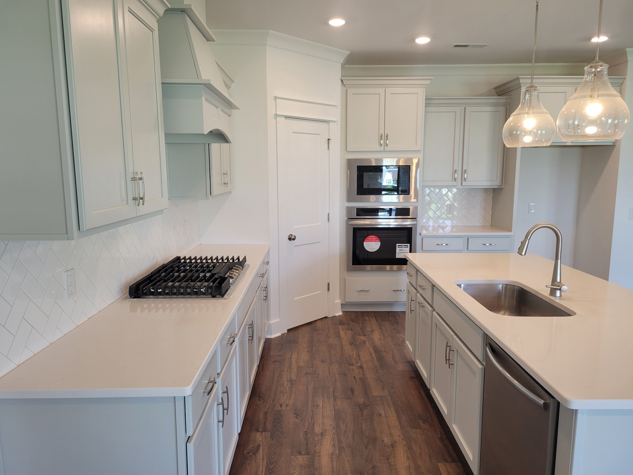 3230 Hopetown Way
