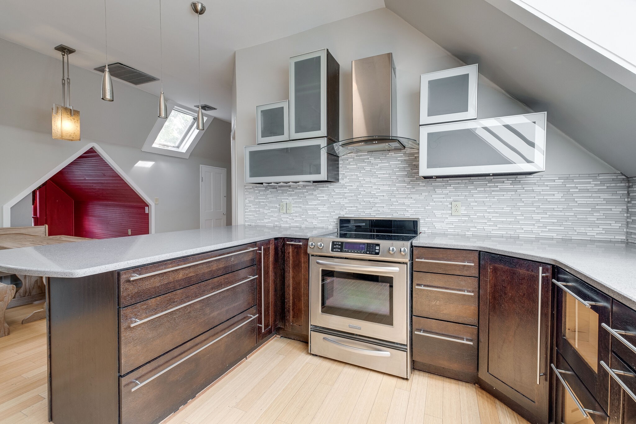 1909 18th Ave S Unit: B