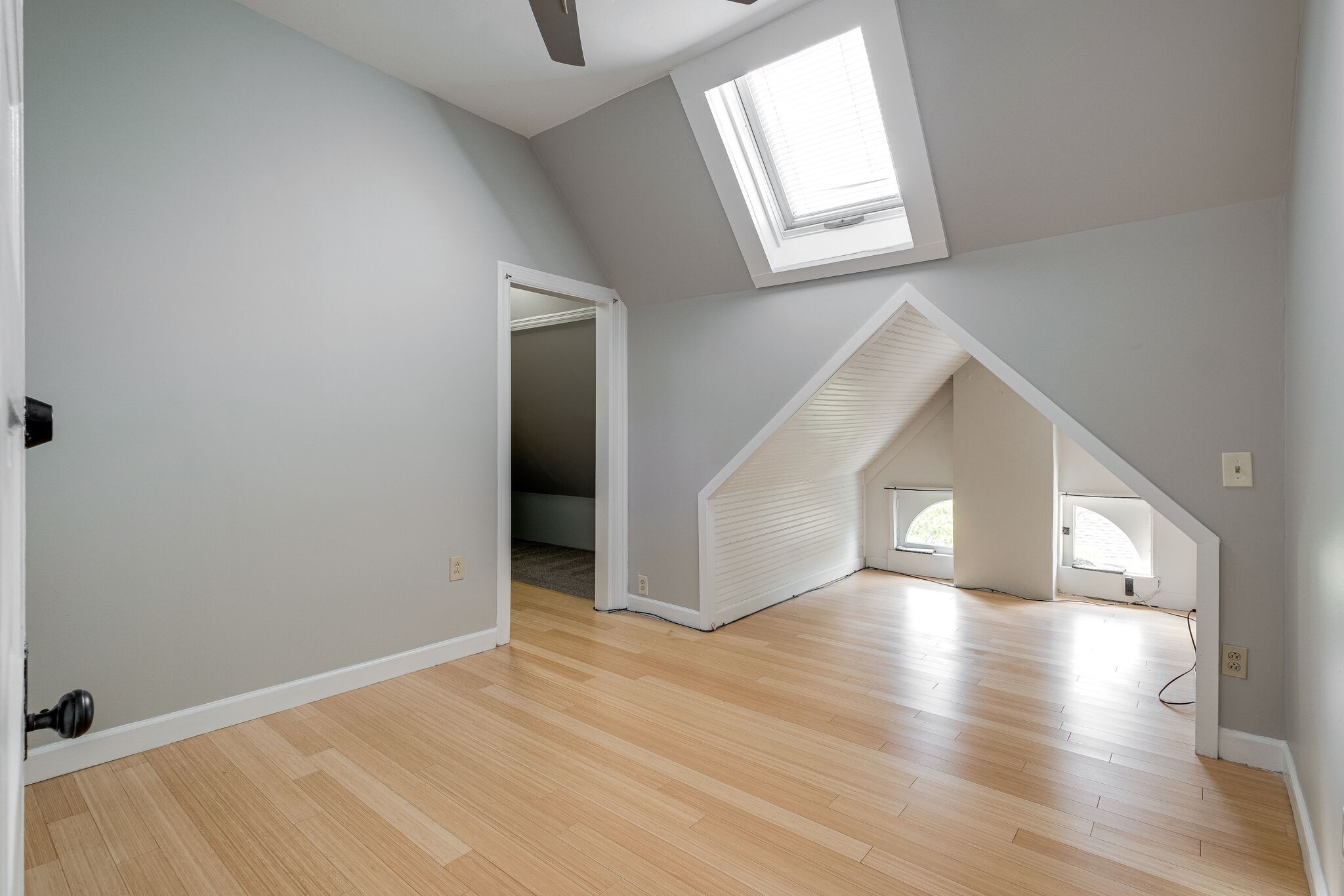 1909 18th Ave S Unit: B