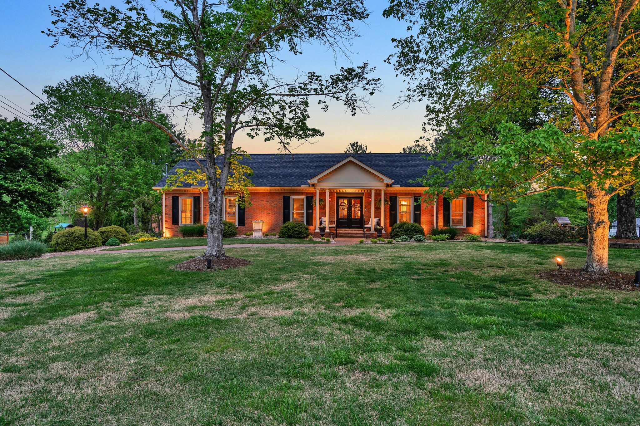 8930 McCrory Ln