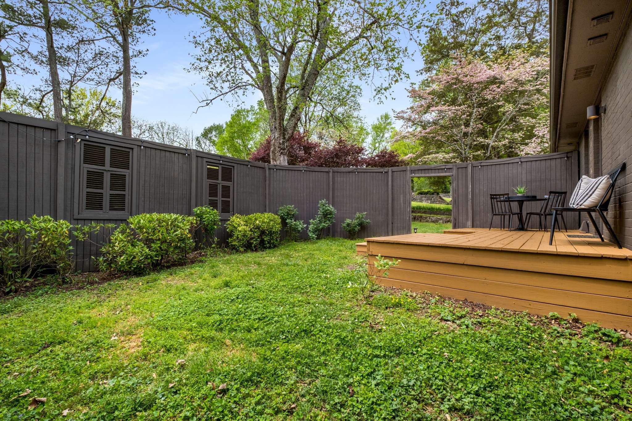 3816B Moss Rose Dr