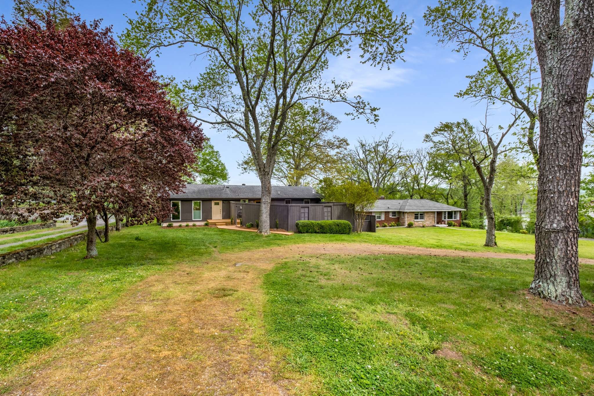 3816B Moss Rose Dr