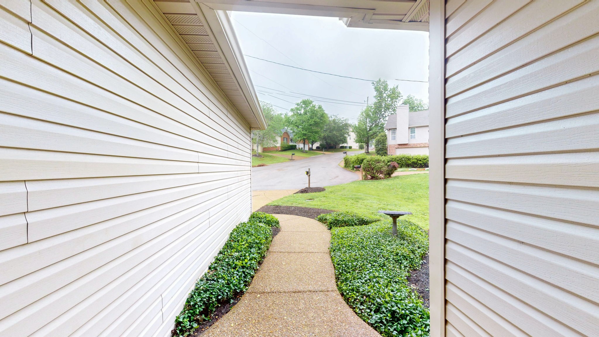 213 Woodfield Cv