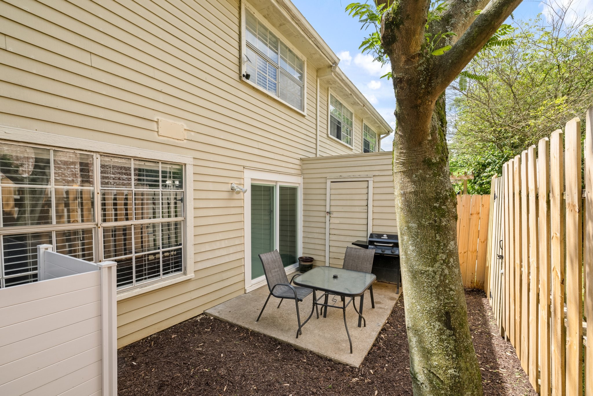 617 Longhunter Ct