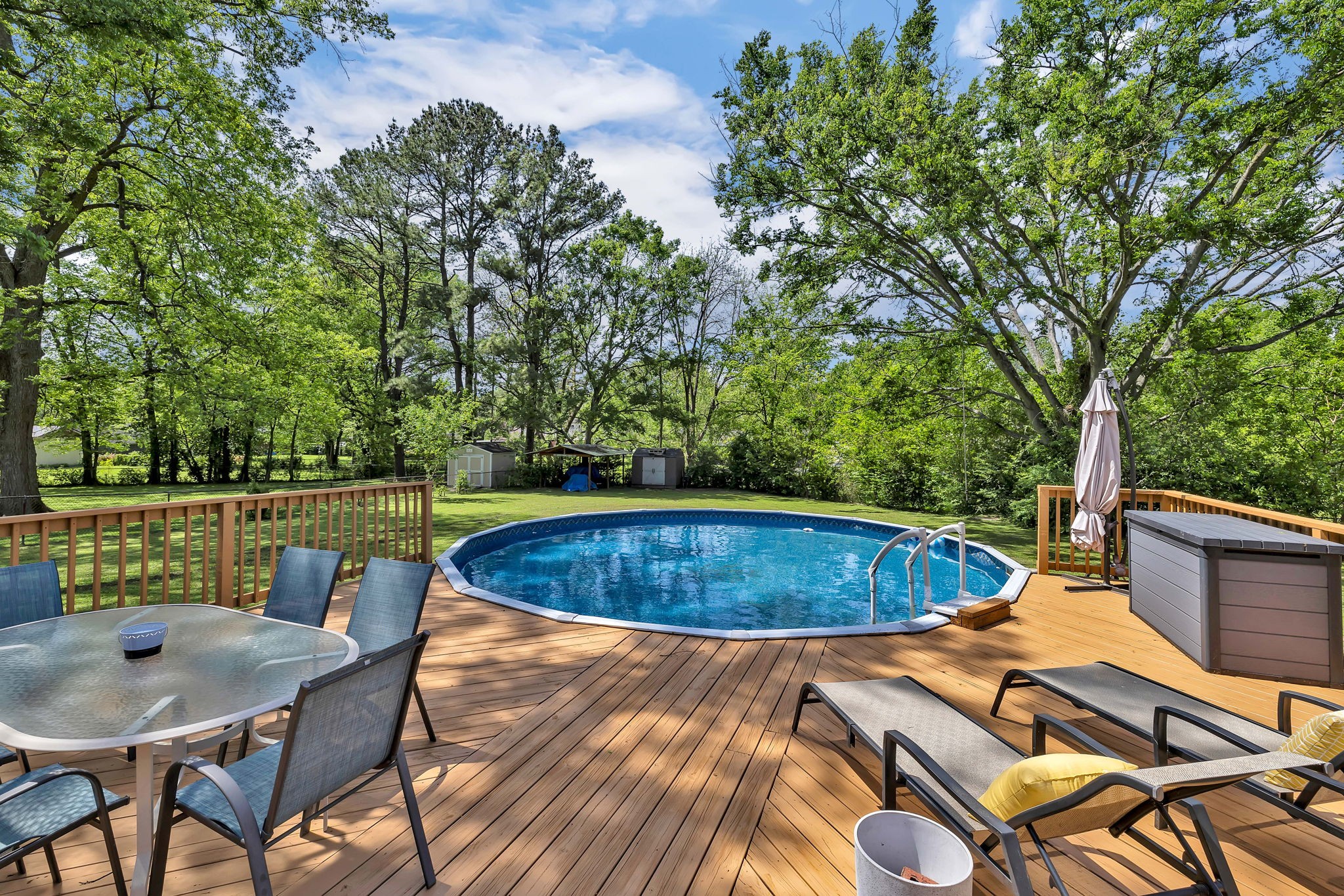 407 Barrett Rd