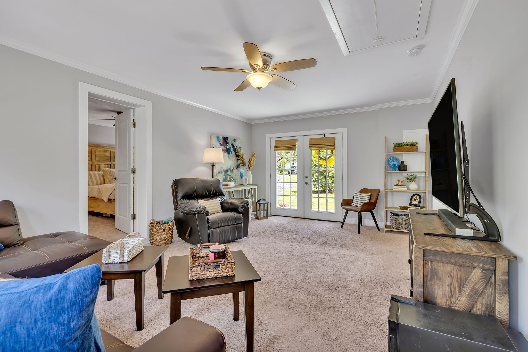 407 Barrett Rd