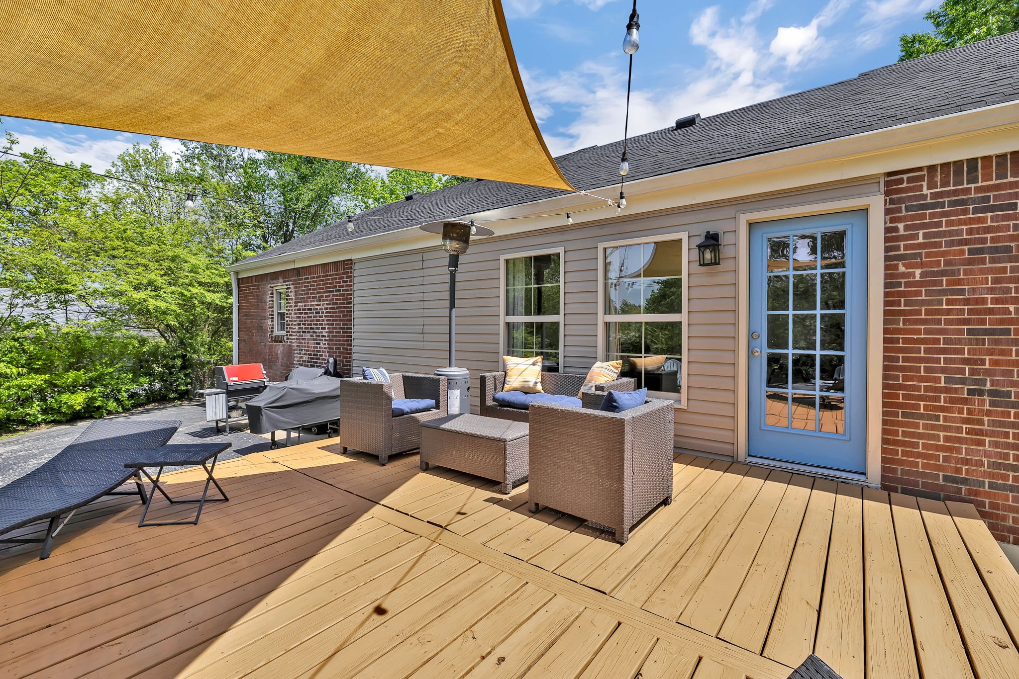 407 Barrett Rd