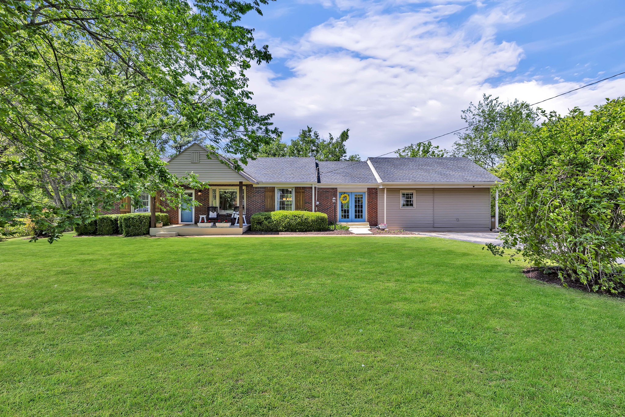 407 Barrett Rd