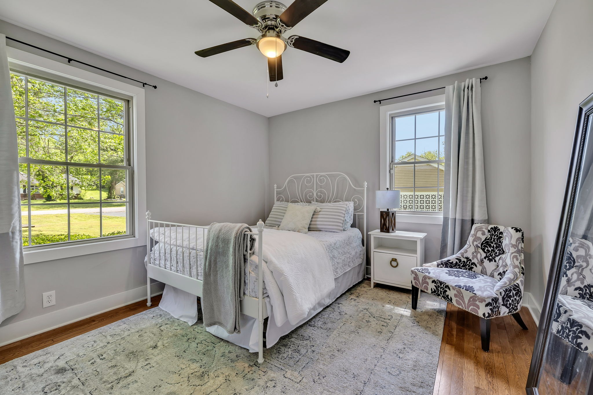 407 Barrett Rd