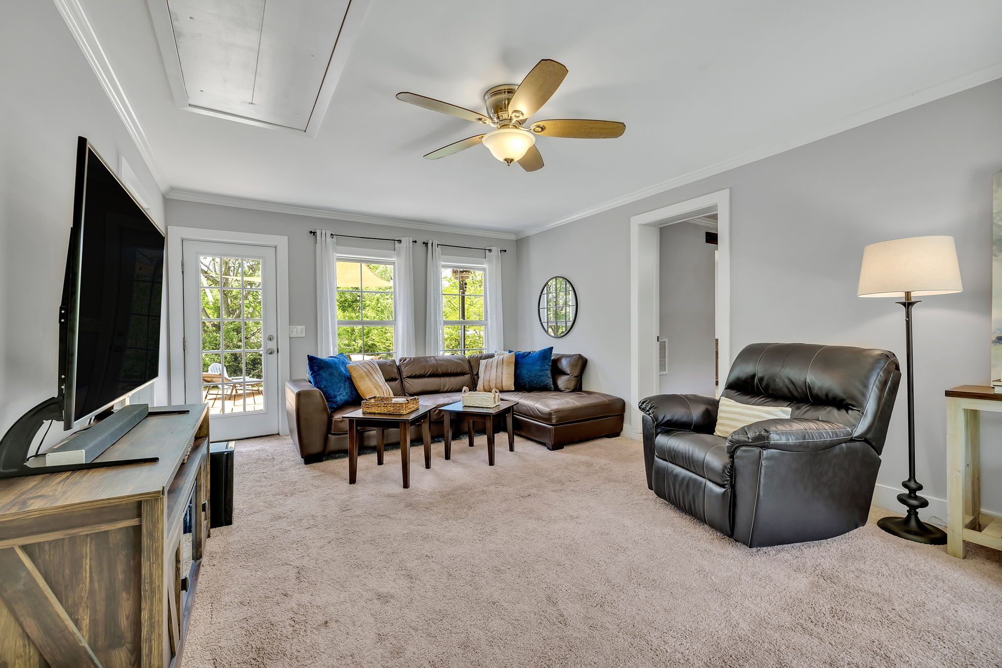 407 Barrett Rd