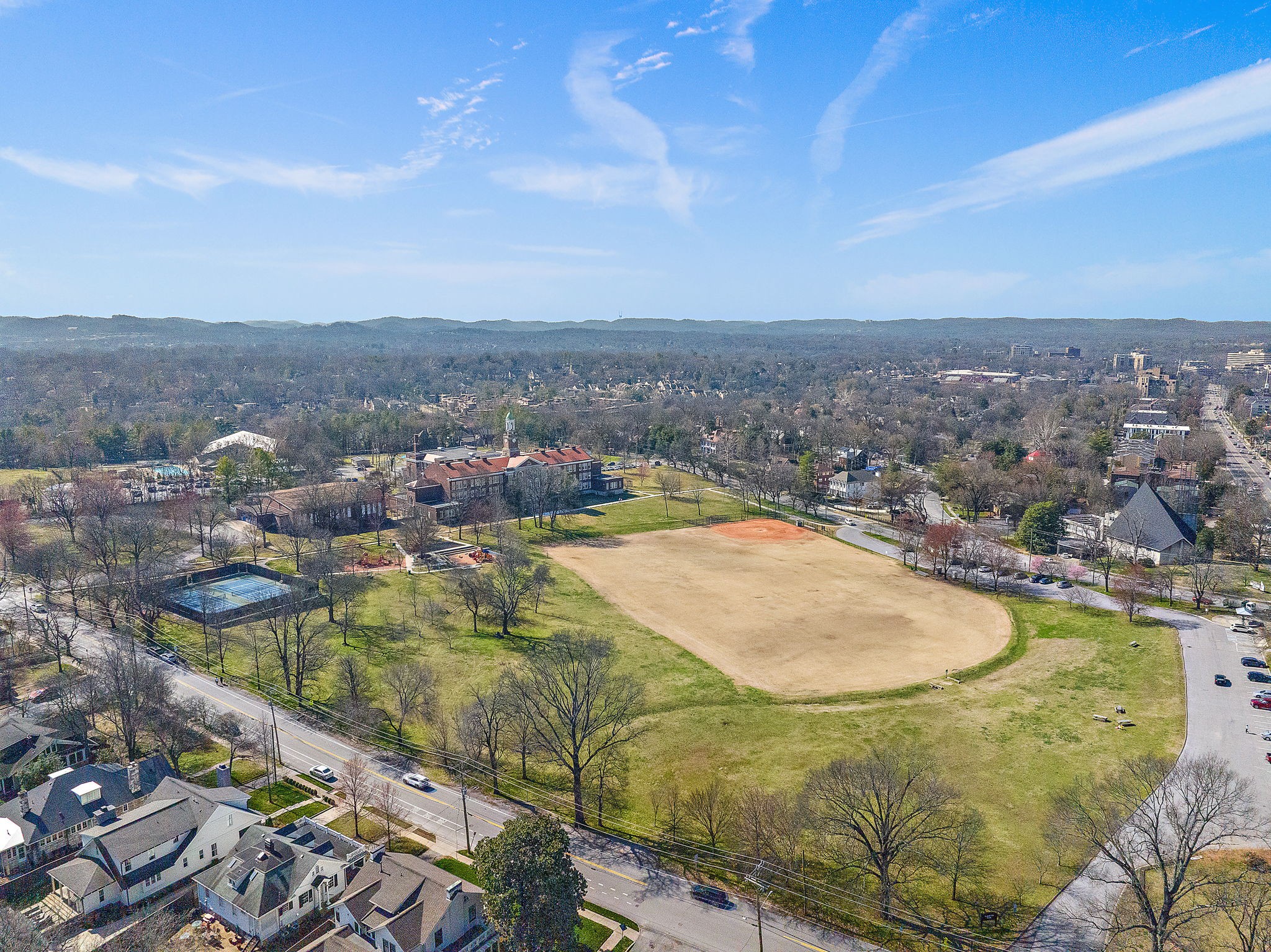 3909 Whitland Ave Unit: 108